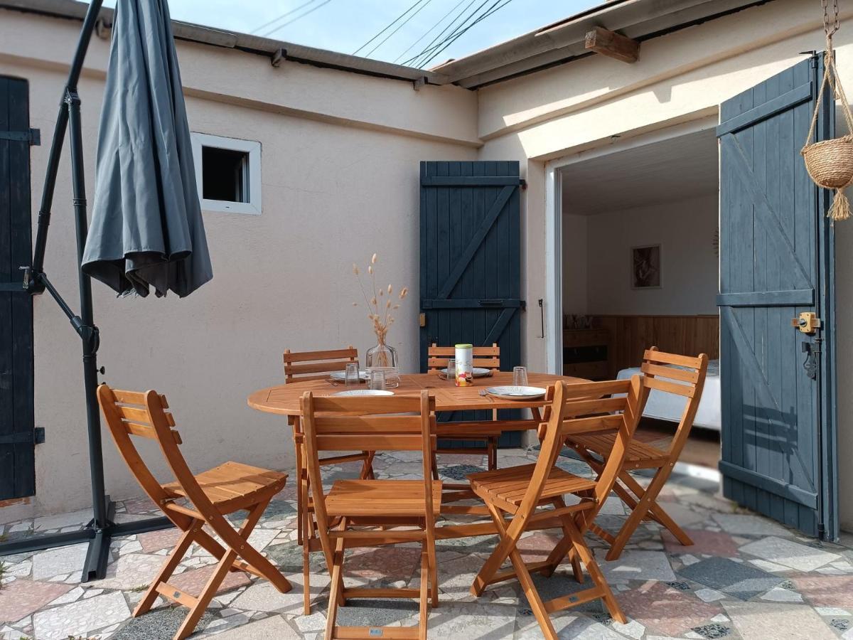 הוילה Saint-Mitre-les-Remparts Cabanon Avec Dependance מראה חיצוני תמונה